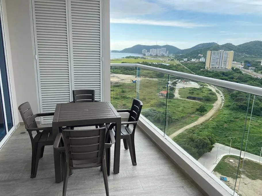 Modern Well-Equipped 4 Ppl Condo/5 Min Beach Walk Santa Marta  Colombia