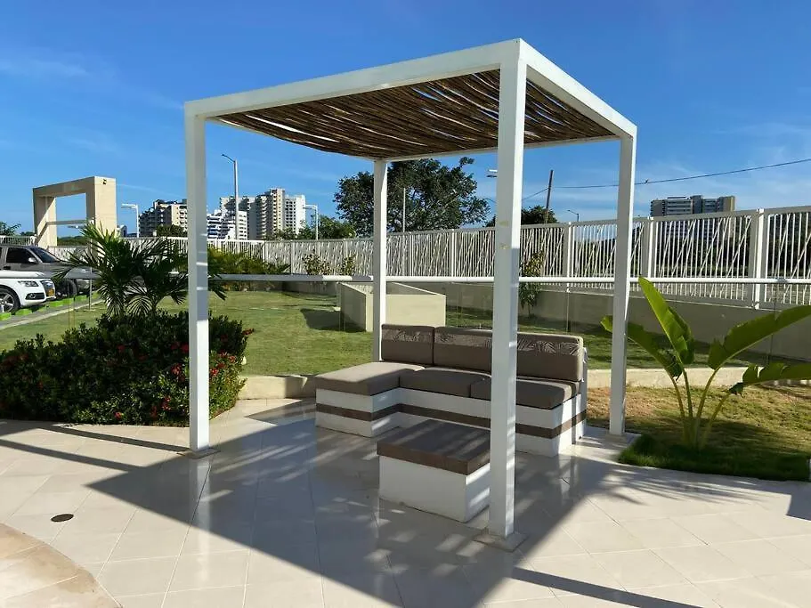 Modern Well-Equipped 4 Ppl Condo/5 Min Beach Walk Santa Marta  Santa Marta (Magdalena)